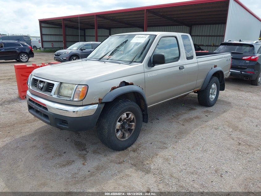 2000 NISSAN FRONTIER auction photo 2