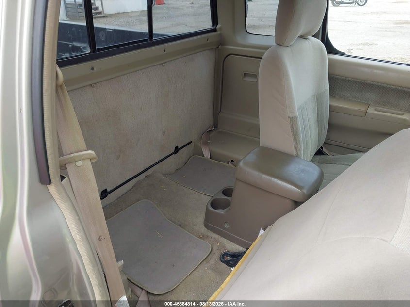 2000 NISSAN FRONTIER auction photo 8