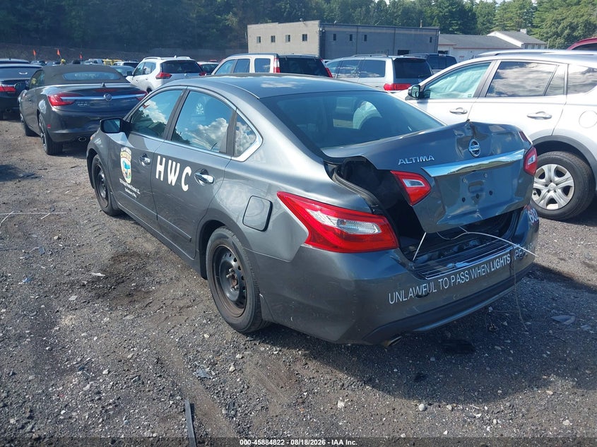 2017 NISSAN ALTIMA auction photo 3