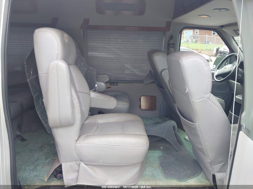 2000 FORD E-150 auction photo 8