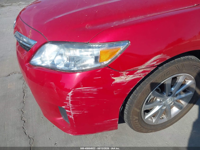 2010 TOYOTA CAMRY HYBRID auction photo 6