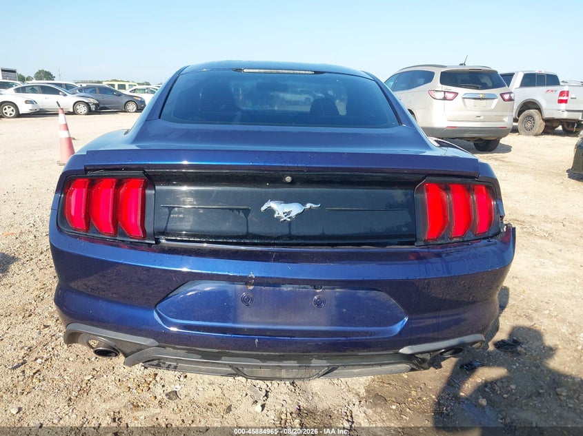 FORD MUSTANG - zdjęcie 16