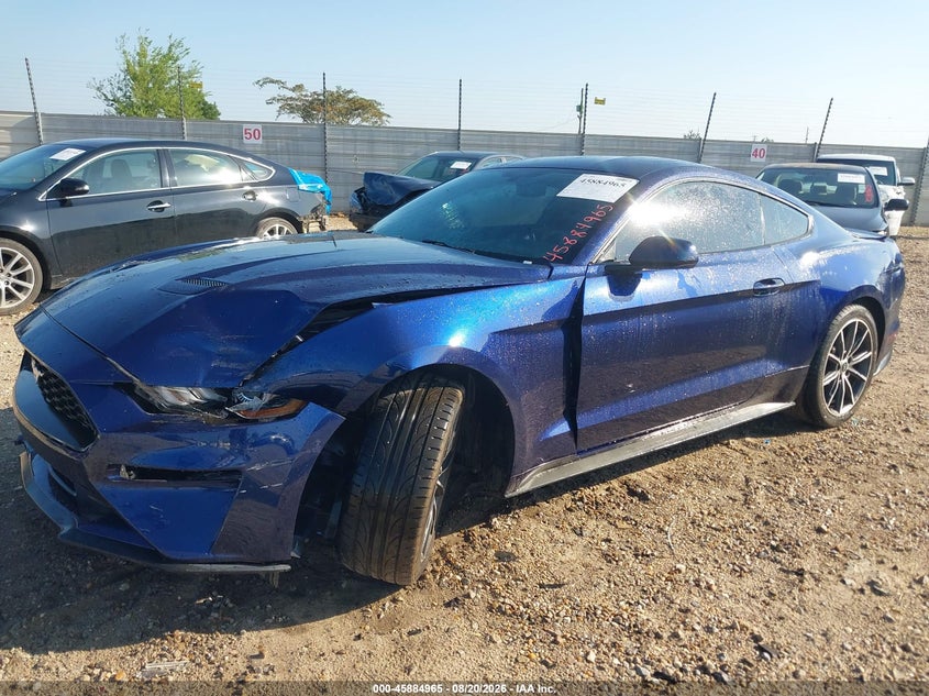 FORD MUSTANG - zdjęcie 2