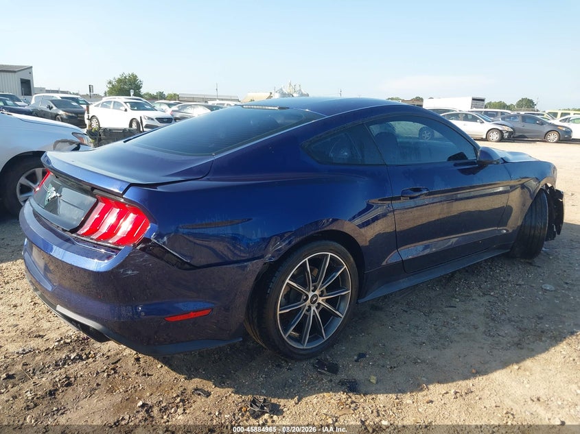 FORD MUSTANG - zdjęcie 4