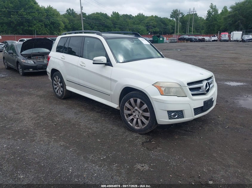 2010 MERCEDES-BENZ GLK 350 — zdjęcie z aukcji