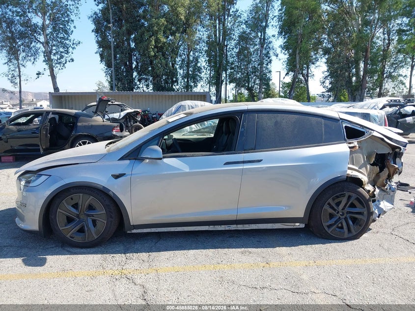 TESLA MODEL X - zdjęcie 14