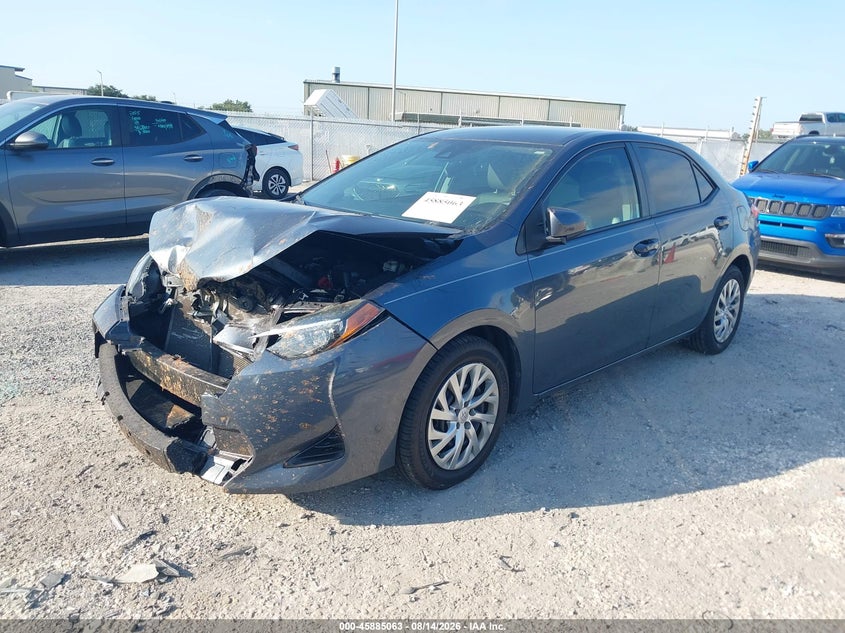 2019 TOYOTA COROLLA auction photo 2