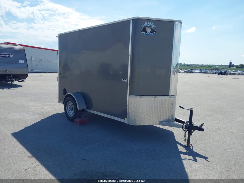 2022 RM ENCLOSED auction photo 1