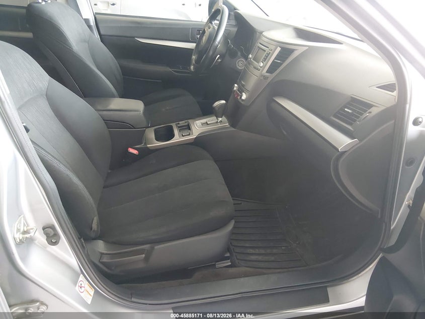 2014 SUBARU OUTBACK auction photo 5