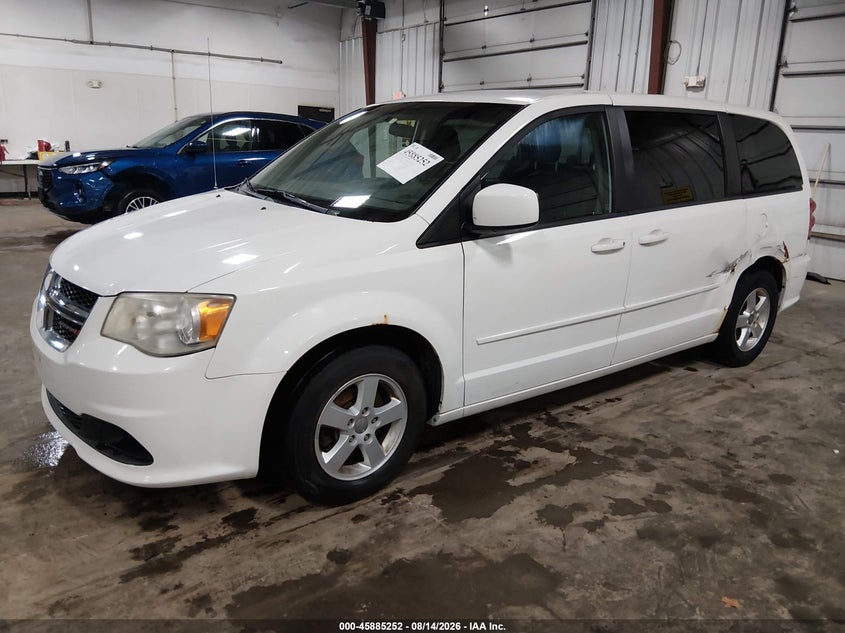 2013 Dodge Caravan, Left Side, IAAI, VIN 2C4RDGCG1DR520149 — photo 2