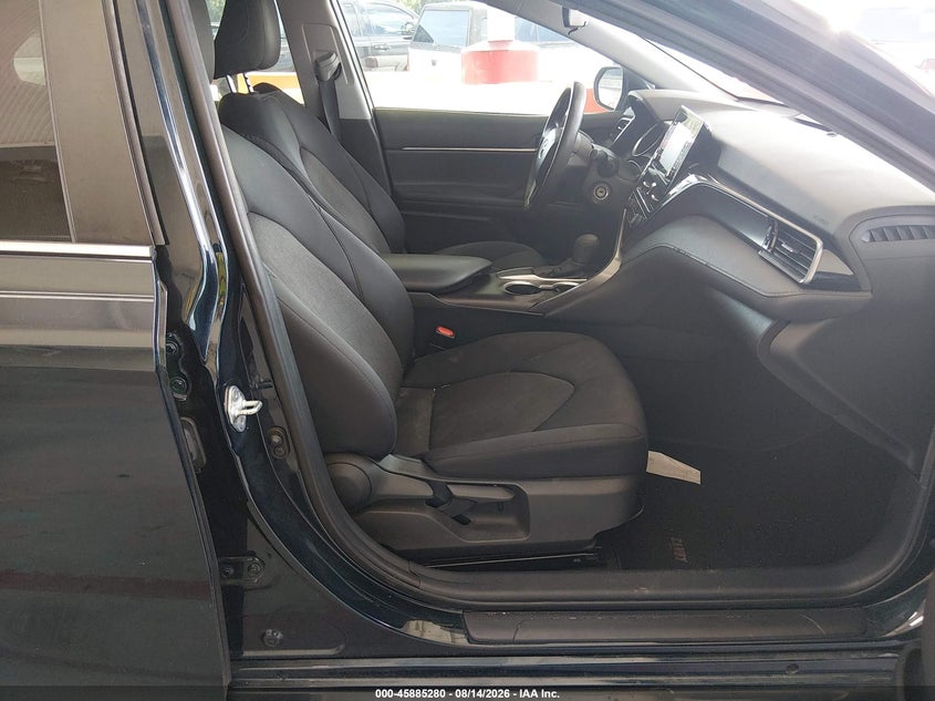 TOYOTA CAMRY - zdjęcie 5