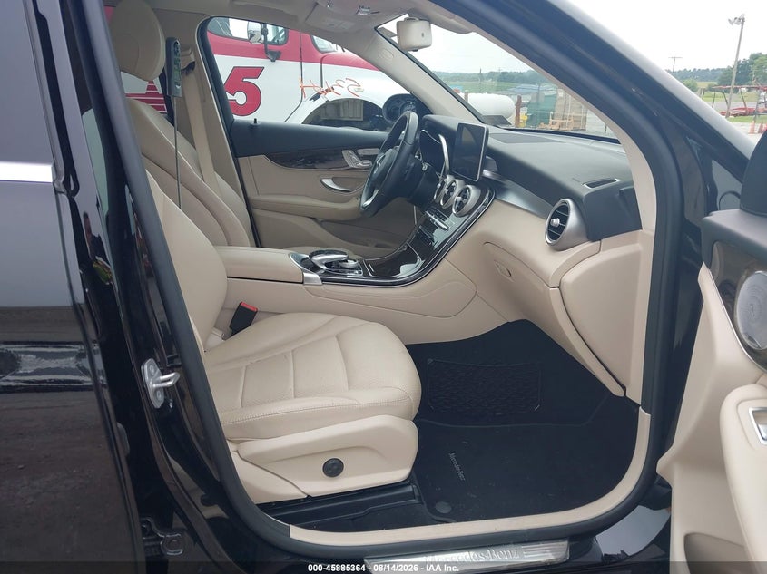 MERCEDES-BENZ GLC 300 2018 VIN WDC0G4KB8JV031349