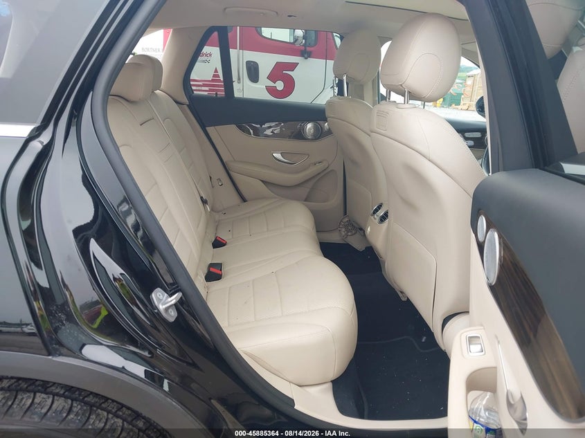 MERCEDES-BENZ GLC 300 2018 VIN WDC0G4KB8JV031349
