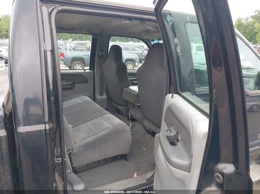 2002 FORD F-250 auction photo 8