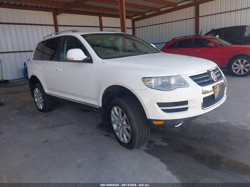 2009 VOLKSWAGEN TOUAREG 2 auction photo 1