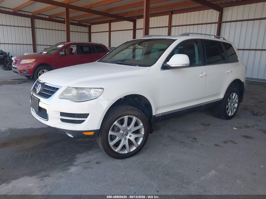 2009 VOLKSWAGEN TOUAREG 2 auction photo 2