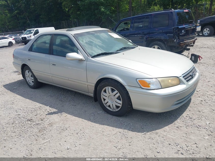 2001 TOYOTA CAMRY auction photo 1