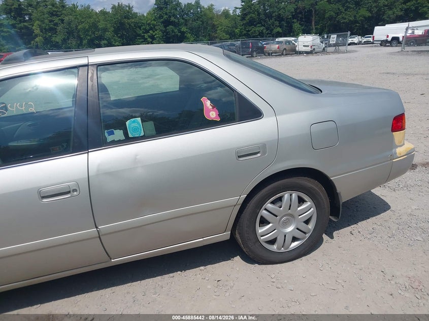 2001 TOYOTA CAMRY auction photo 6