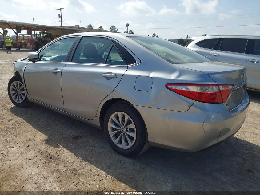 TOYOTA CAMRY - zdjęcie 3