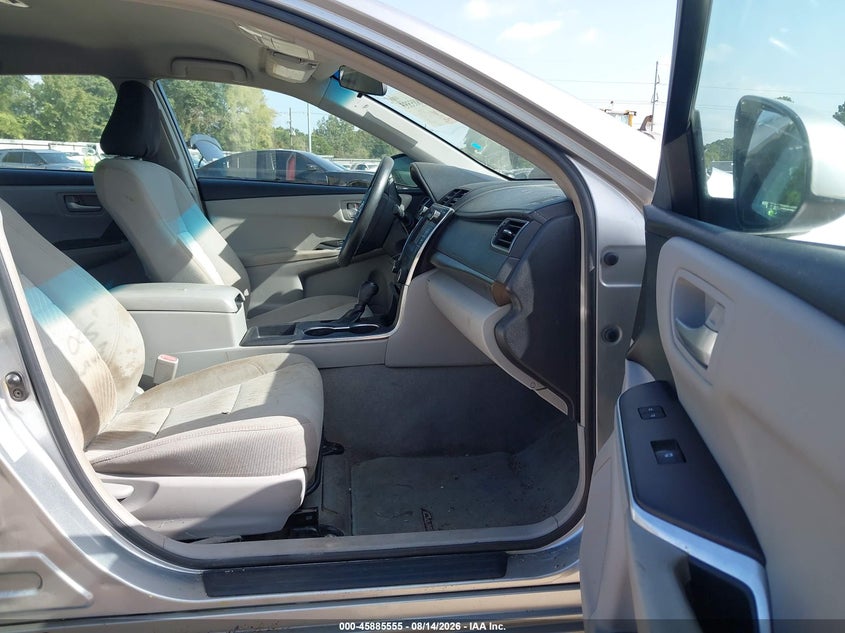 TOYOTA CAMRY - zdjęcie 5
