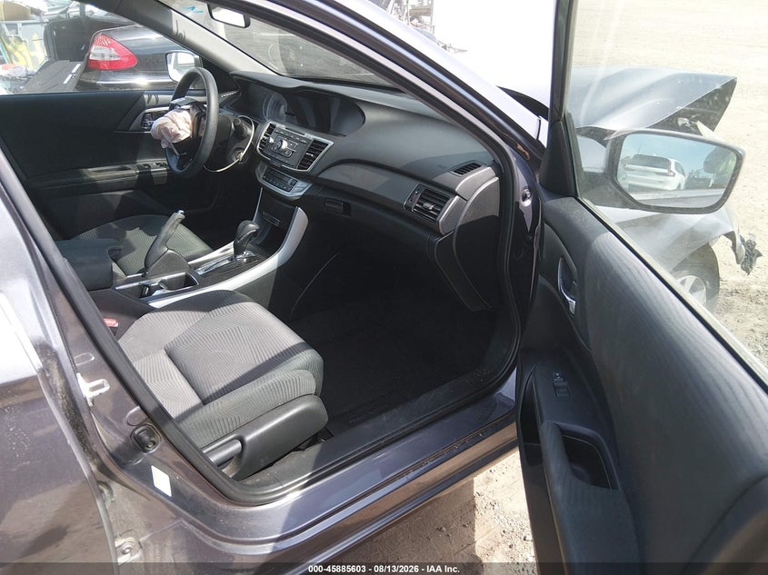 2015 HONDA ACCORD LX · Фото 5