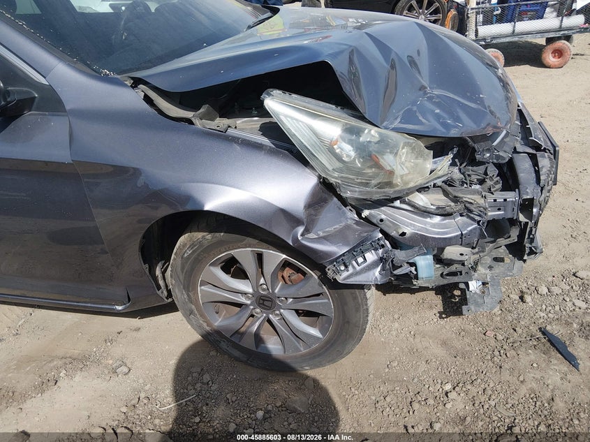 2015 HONDA ACCORD LX · Фото 6