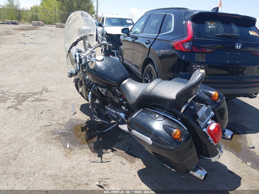 2002 VICTORY MOTORCYCLES DELUXE TOURING auction photo 3