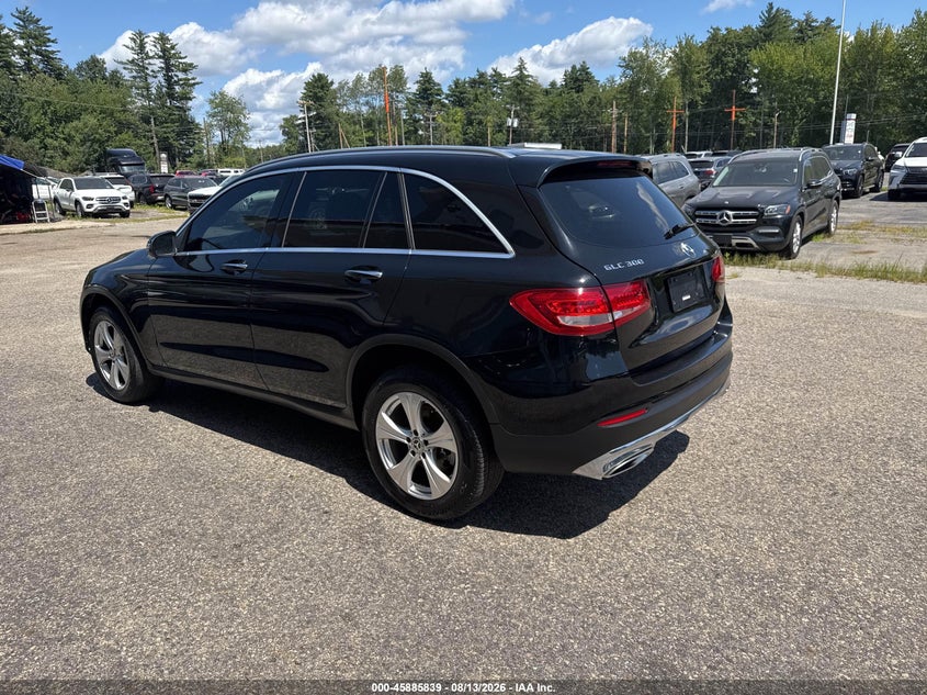 2017 MERCEDES-BENZ GLC 300 auction photo 3