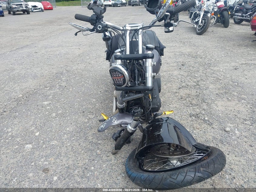 HARLEY-DAVIDSON FXDB 2016