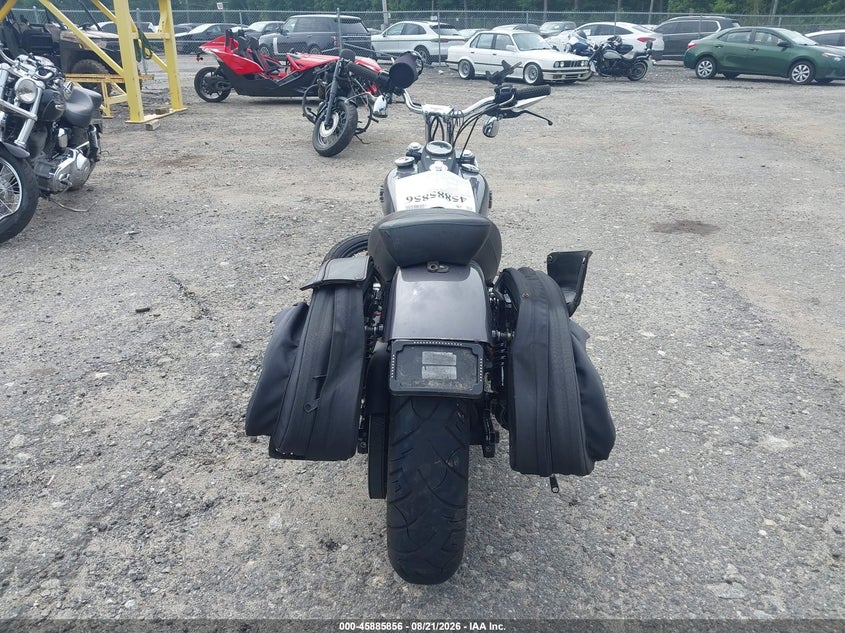 HARLEY-DAVIDSON FXDB 2016
