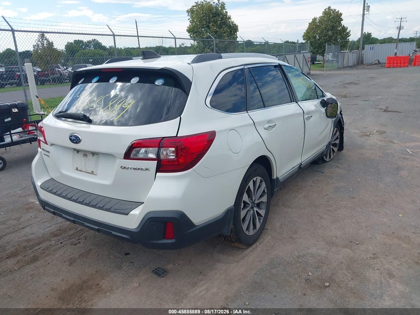 SUBARU OUTBACK 2018 VIN 4S4BSATC1J3339876