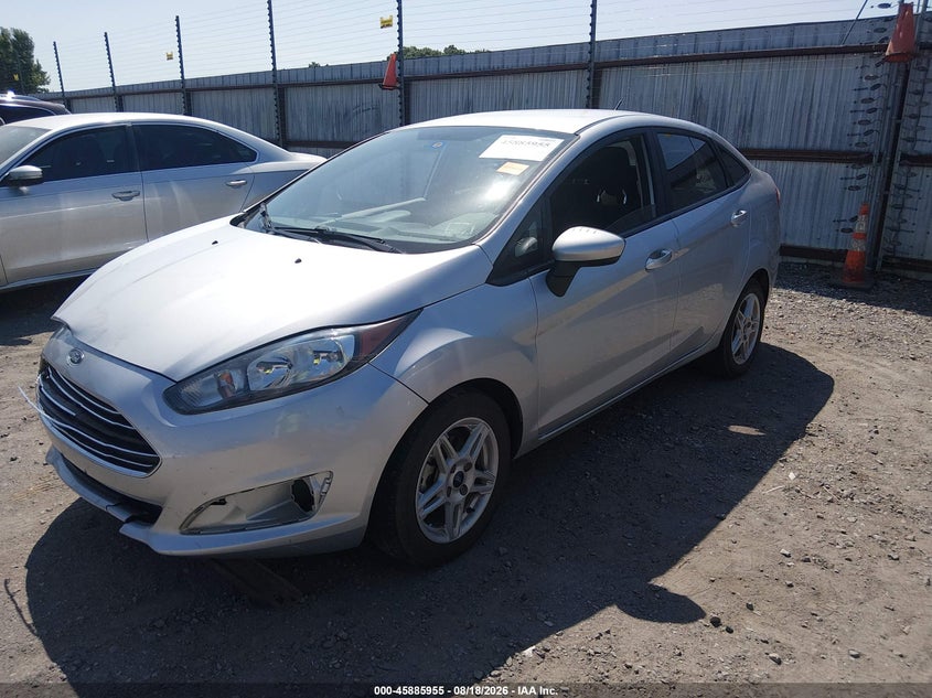 2018 Ford Fiesta, Right Front, IAAI, VIN 3FADP4BJ4JM104246 — photo 2