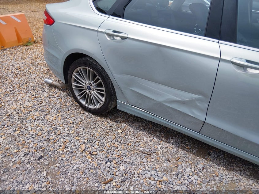 2014 FORD FUSION HYBRID auction photo 6