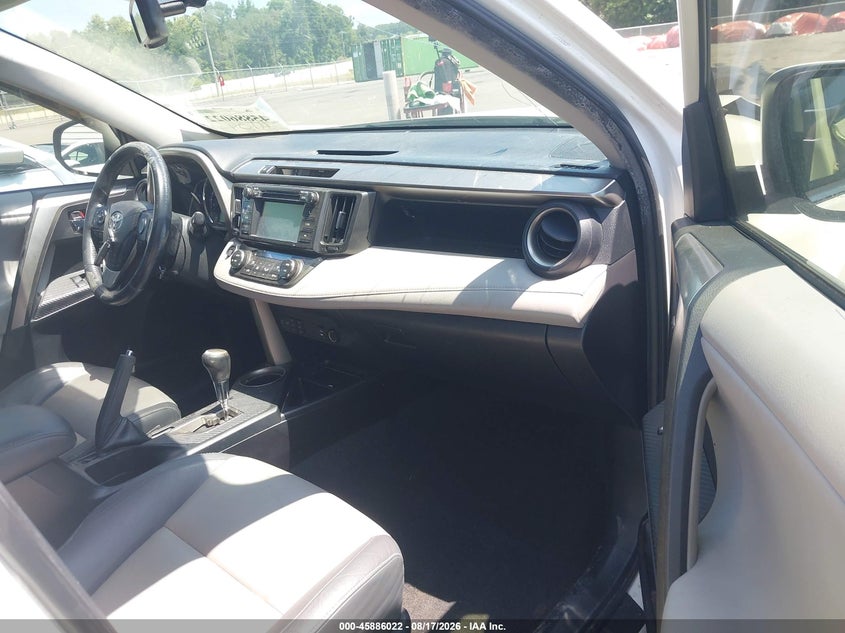 2013 TOYOTA RAV4 auction photo 5