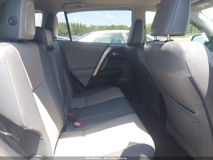 2013 TOYOTA RAV4 auction photo 8