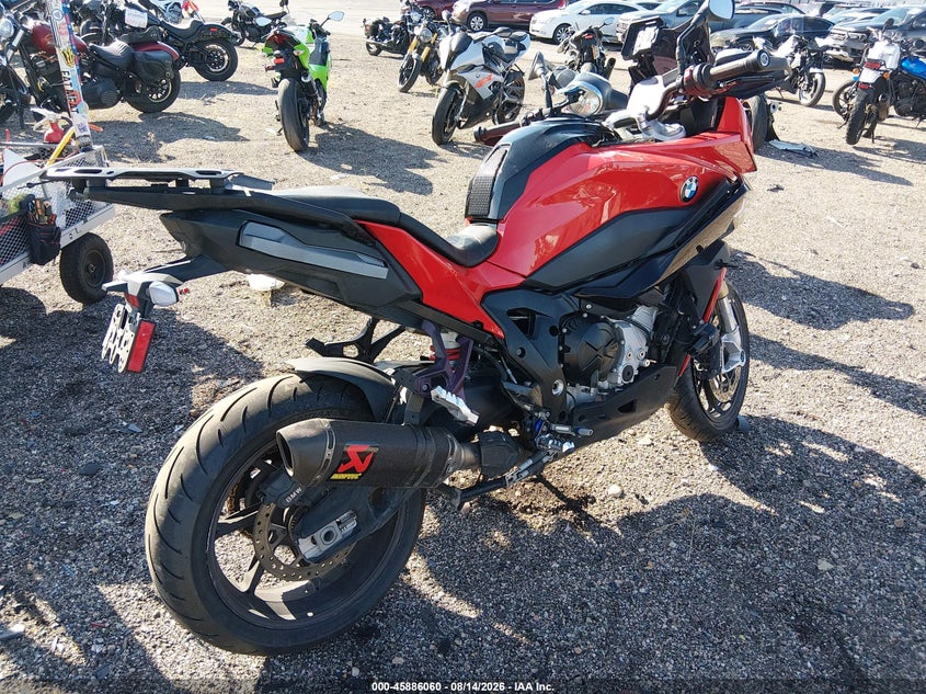 2022 BMW S 1000 auction photo 4