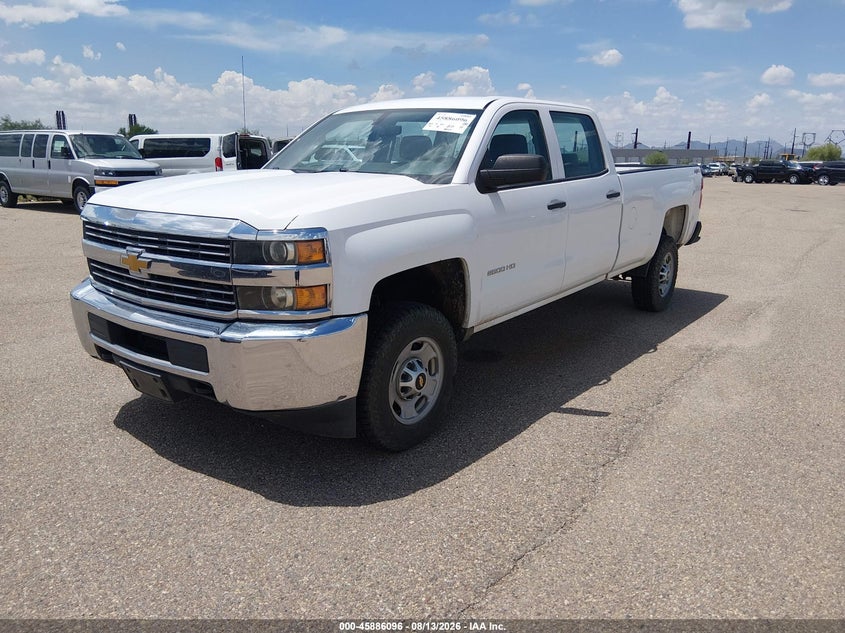 2015 CHEVROLET SILVERADO 2500HD BUILT AFTER AUG 14 auction photo 2