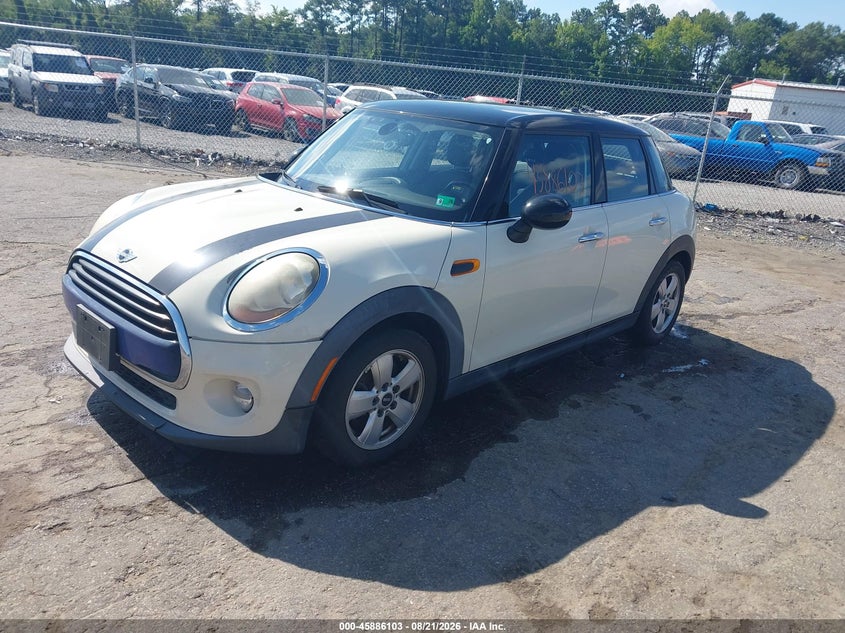 2017 MINI Hard top, Пресная вода, IAAI, VIN WMWXU1C52H2E18589 — фото 2
