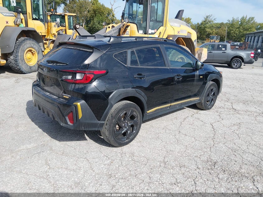 2024 SUBARU CROSSTREK auction photo 4
