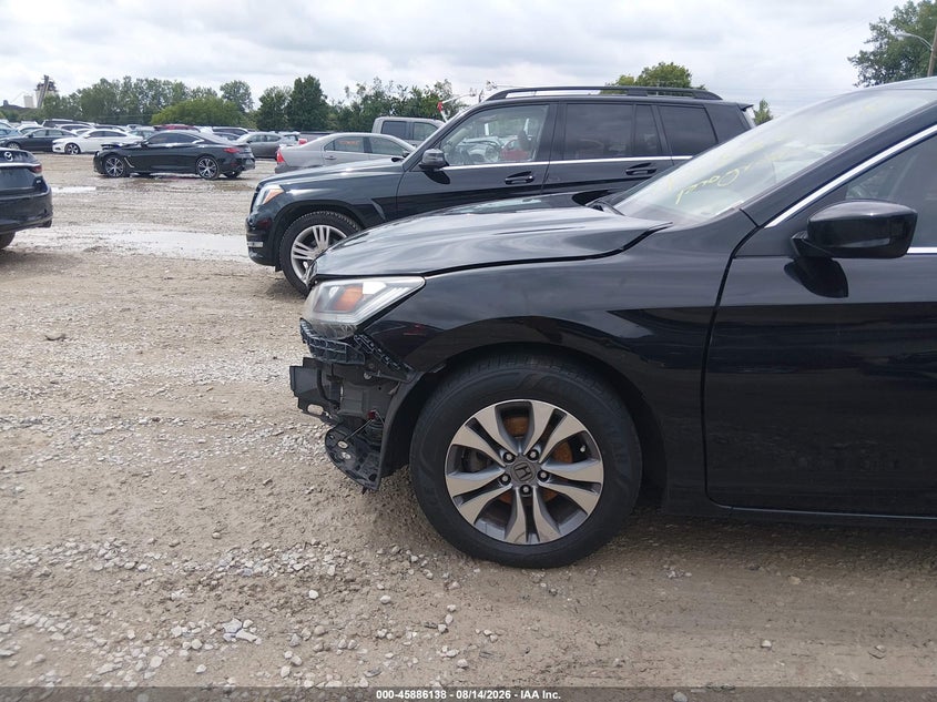 2015 HONDA ACCORD auction photo 6