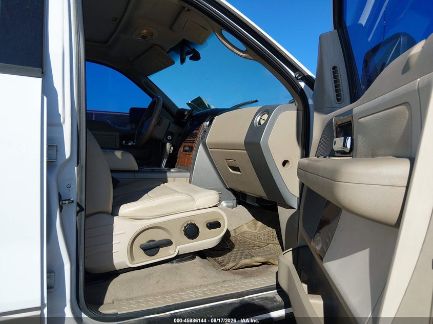2004 FORD F-150 auction photo 5
