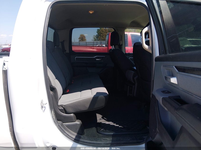 2019 RAM 1500 auction photo 8
