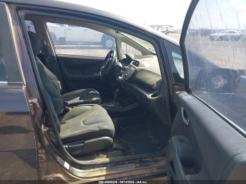 2013 HONDA FIT auction photo 5