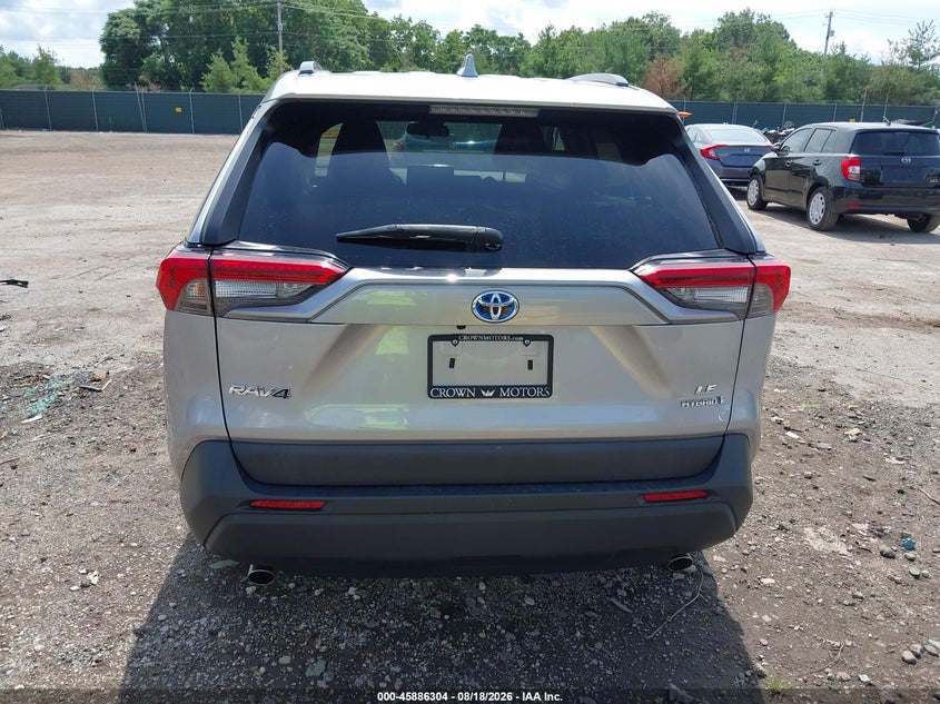 TOYOTA RAV4 HYBRID - zdjęcie 17