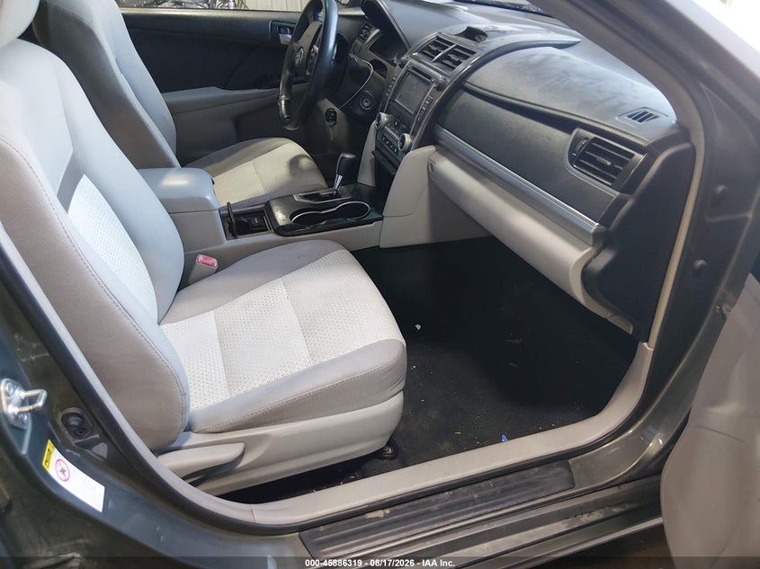 2014 TOYOTA CAMRY auction photo 5