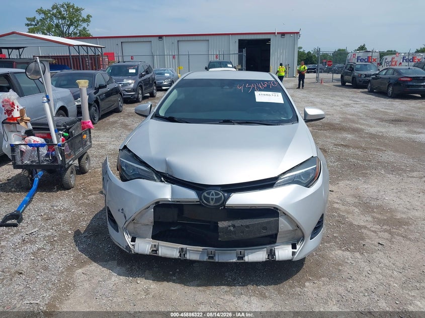 TOYOTA COROLLA - zdjęcie 13