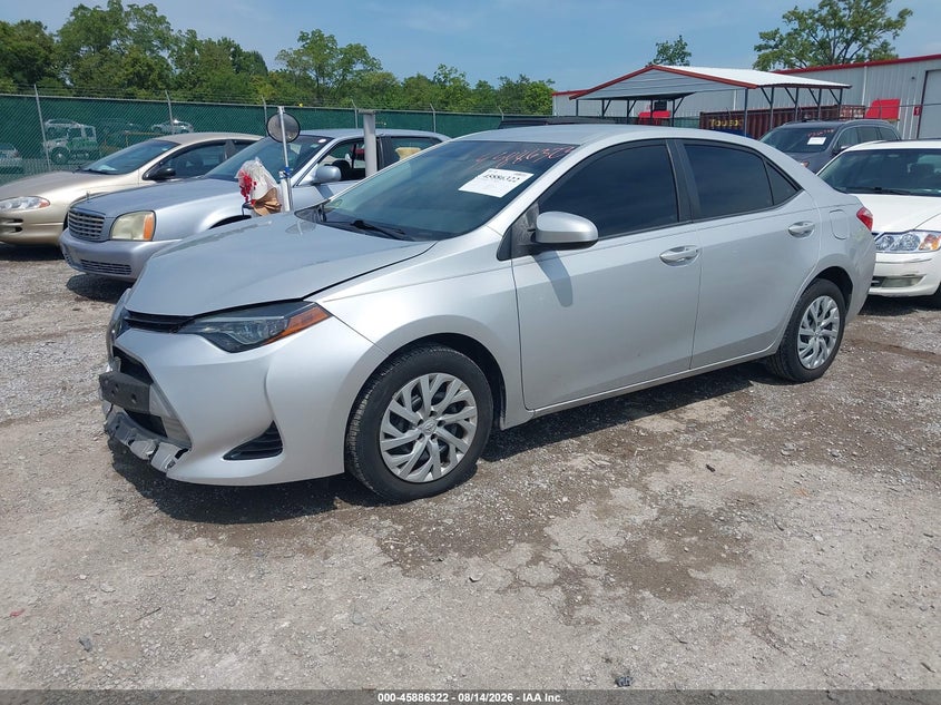 TOYOTA COROLLA - zdjęcie 2