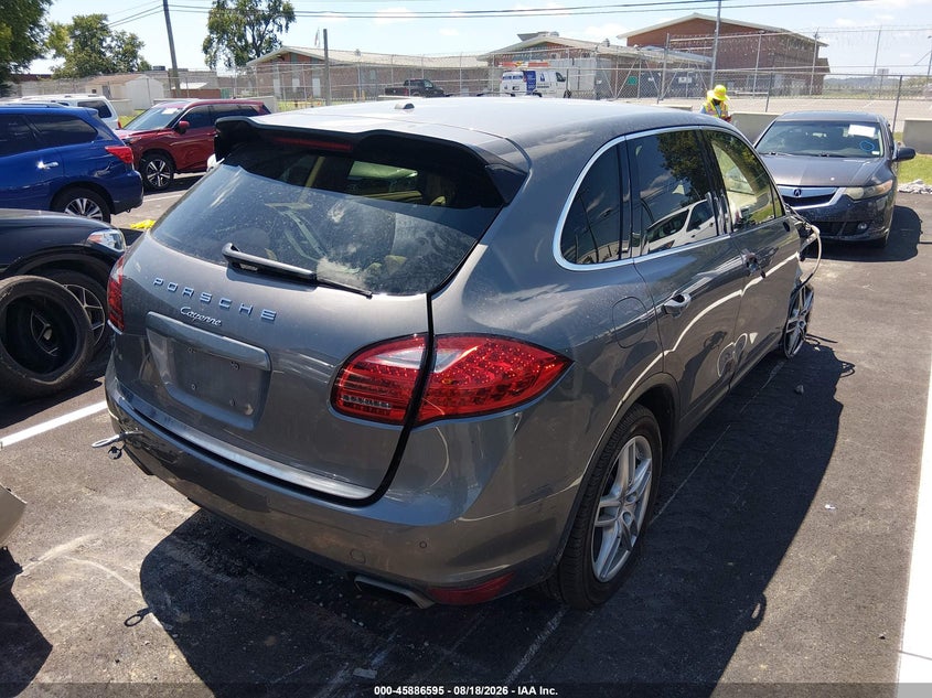 2012 PORSCHE CAYENNE auction photo 4