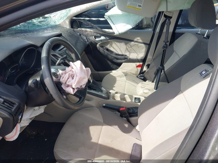 2014 FORD FOCUS auction photo 5