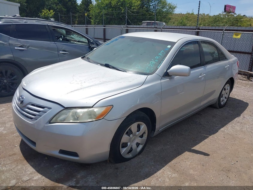 2009 TOYOTA CAMRY auction photo 2
